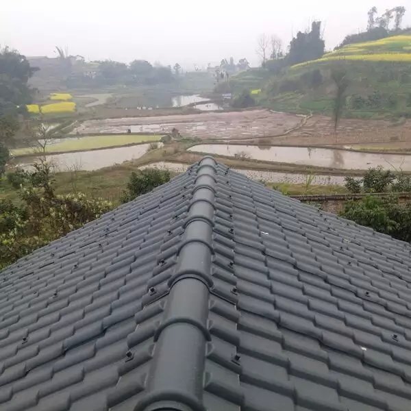 北方和南方樹脂瓦屋頂坡度分別是多少？怎么計算？