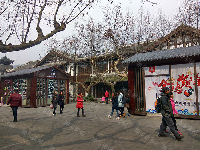 樹(shù)脂瓦移動(dòng)商鋪，占據(jù)步行街商機(jī)