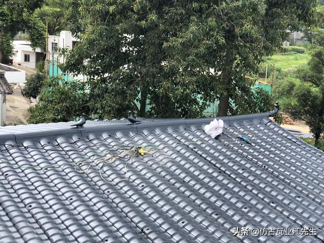 樹脂瓦小青瓦，農(nóng)村老房子換瓦的***優(yōu)選擇