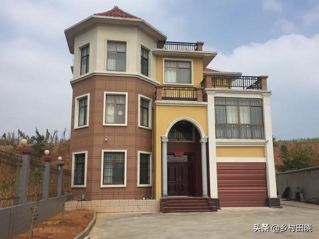 農(nóng)村自建房坡屋頂，用琉璃瓦還是樹脂瓦？看看內(nèi)行人的經(jīng)驗分享